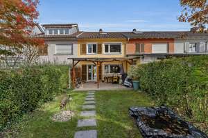 Ravensburg - Stadtnahe Halbhöhenlage 
Charmantes Reihenmittelhaus mit idyllischem Gartengrundstück – Die vollständige Adresse der Immobilie erhältst du vom Anbieter., 88212 Ravensburg – Vorschaubild 3