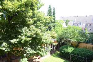 Gut geschnittene 3 Zimmerwohnung mit Balkon – Köln – Vorschaubild 5