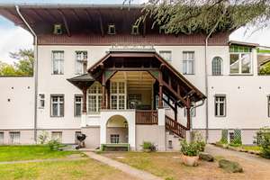Wohnen & Investieren in Wannsee – Mehrfamilienhaus mit großer bezugsfreier Wohnung – Die vollständige Adresse der Immobilie erhältst du vom Anbieter., 14109 Wannsee, Berlin – Vorschaubild 3