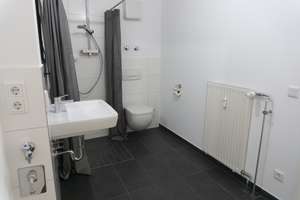 Seniorengerechte 2-Zimmer Wohnung im 2. OG mit Aufzug in Fürth Altstadt/Innenstadt – Rosenstraße 16, 90762 Altstadt, Innenstadt, Fürth – Vorschaubild 14