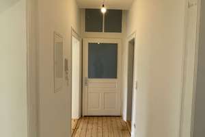 Komplett sanierte 4 ZKB mit Balkon, original Dielenböden und Wohnküche in stilvollem Altbau! – Die vollständige Adresse der Immobilie erhältst du vom Anbieter., 68169 Neckarstadt-West, Mannheim – Vorschaubild 8