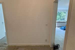 Großzügige 4-Zimmerwohnung mit Balkon / WBS-Schein notwendig! – Havighorster Redder 1b, 22115 Billstedt, Hamburg – Vorschaubild 2