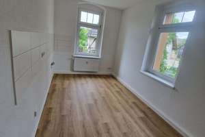 Wunderschöne 2-Raumwohnung*Erdgeschoss*Wüstenbrand* – Bahnhofstr. 4, 3997 Hohenstein-Ernstthal – Vorschaubild 3