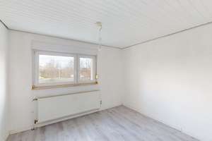 Gepflegte drei-Zimmer-Wohnung mit Balkon und Stellplatz inklusive! – Die vollständige Adresse der Immobilie erhältst du vom Anbieter., 38116 Lehndorf-Watenbüttel, Braunschweig – Vorschaubild 9