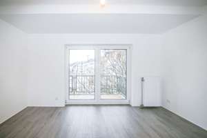 Freigezogene 3 - Zimmer Eigentumswohnung ca. 86 m² mit Balkon in Düsseldorf - Unterbilk – Die vollständige Adresse der Immobilie erhältst du vom Anbieter., 40223 Bilk, Düsseldorf – Vorschaubild 4