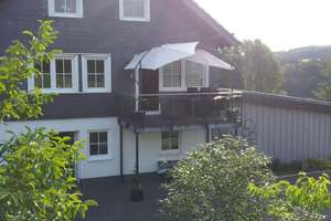 Gepflegtes Haus in Wipperfürth / Thier zur Miete – Ballsiefen 5a, 51688 Wipperfürth – Vorschaubild 1