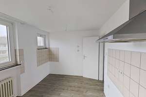 **Große 4-Zimmer-Wohnung mit BALKON und viel Platz für jedes Familienmitglied** – Am Heilandsfrieden 9, 33104 Schloß Neuhaus, Paderborn – Vorschaubild 9