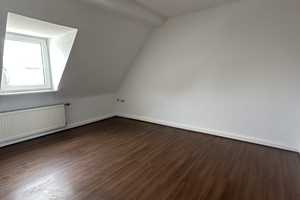 2 Zimmer Dachgeschosswohnung in ruhiger Lage! – Wangeroogestr. 49, 40468 Düsseldorf – Vorschaubild 5