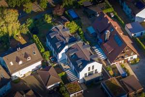 Garching: Modernes Stadt-Haus in ruhiger Lage mit gehobener Ausstattung – Die vollständige Adresse der Immobilie erhältst du vom Anbieter., 85748 Garching bei München – Vorschaubild 39