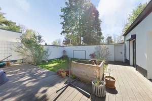 Hochwertig modernisierter Atrium-Bungalow in sympathischer Nachbarschaft – Die vollständige Adresse der Immobilie erhältst du vom Anbieter., 22455 Niendorf, Hamburg – Vorschaubild 2