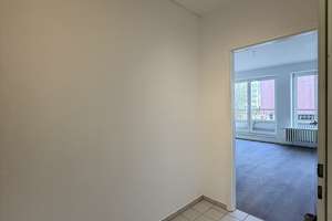 Leerwohnung - Charmante Eigentumswohnung in belebter Lage – Gossowstr. 6, 10777 Schöneberg, Berlin – Vorschaubild 2