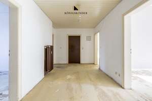 Rohdiamant in Bestlage – 4-Zimmer-Wohnung mit riesigem Potenzial. Stuttgart-Mitte – Die vollständige Adresse der Immobilie erhältst du vom Anbieter., 70182 Oberer Schlossgarten, Stuttgart – Vorschaubild 3