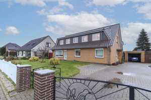Zweifamilienhaus mit Top-Potenzial in Wangerland zur flexiblen Nutzung – Friesland (Kreis) – Vorschaubild 1