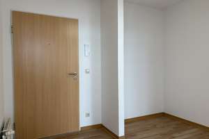 2-Zi-Wohnung in bester Innenstadtlage an der offen gelegten Lutter – Ravensberger Straße 10b, 33602 Mitte, Bielefeld – Vorschaubild 4