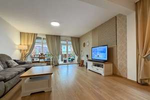 Stilvoll modernisiertes Reihenendhaus mit Wintergarten, Kamin und sonnigem Südwest-Garten – Die vollständige Adresse der Immobilie erhältst du vom Anbieter., 28779 Lüssum-Bockhorn, Bremen – Vorschaubild 2