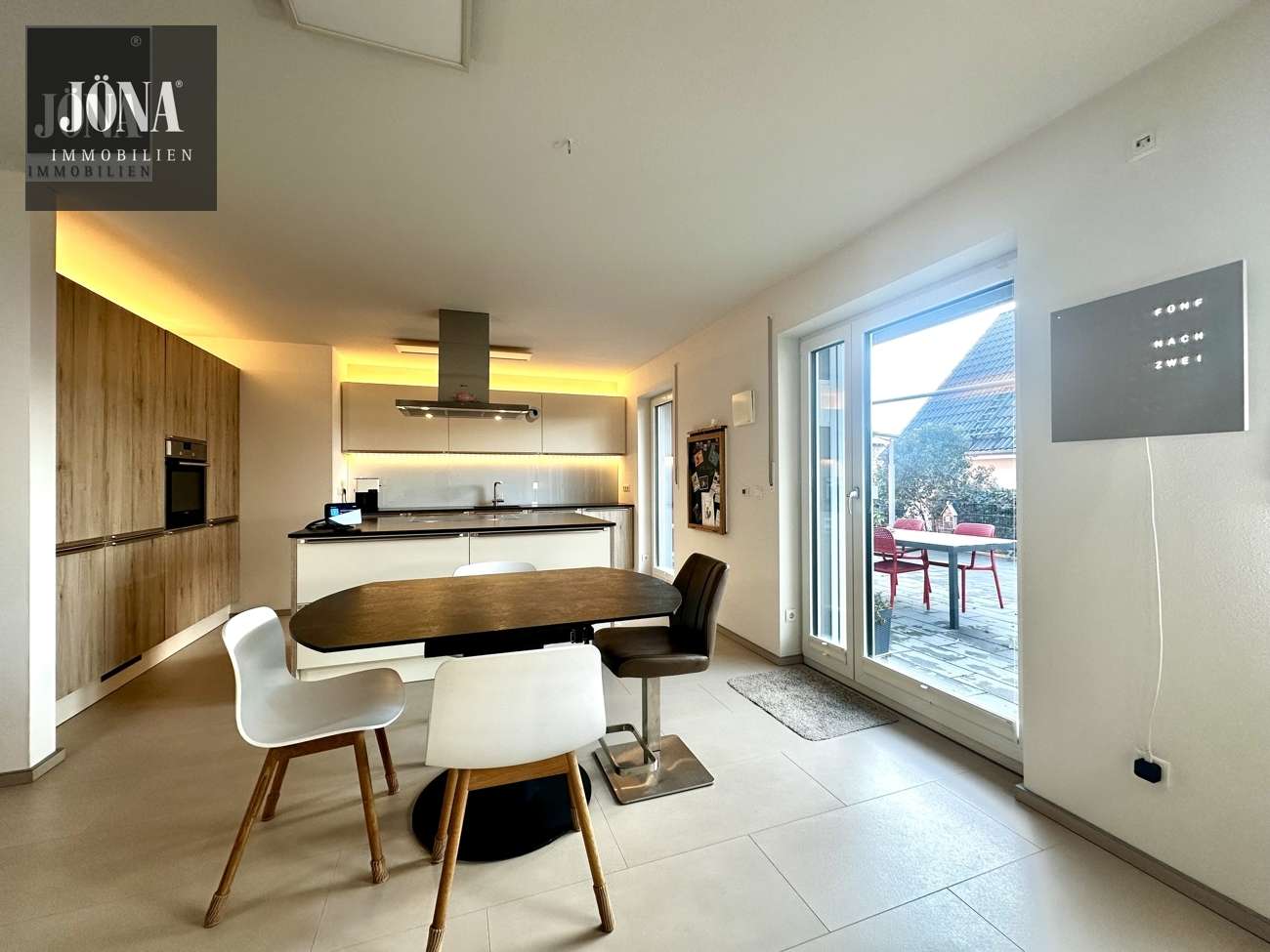 Immobilie in Himmelkron - Ein außergewöhnliches Wohnkonzept – klar, hochwertig, auf einer Ebene - Bild 14