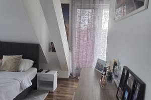 Helle 2 Zimmer Dachgeschosswohnung mit Balkon in Frankfurt-Seckbach  – Wilhelmshöher Straße 122, 60389 Seckbach, Frankfurt am Main – Vorschaubild 9