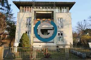 Property thumbnail 1