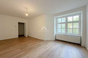 TOP LAGE IM WRANGELKIEZ! FRISCH SANIERTE 2-ZIMMER WOHNUNG IM EG! PROVISIONSFREI! – Wrangelstraße 86, 10997 Kreuzberg, Berlin – Vorschaubild 3