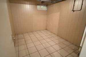 Besonders privat gelegenes Einfamilienhaus mit Garten, Garage und überdachter Terrasse – Die vollständige Adresse der Immobilie erhältst du vom Anbieter., 51147 Grengel, Köln – Vorschaubild 22