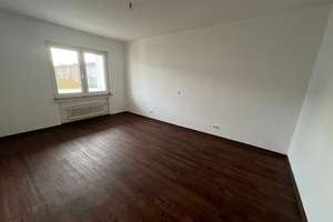 Renovierte helle 2 Zi.-Whng. mit Balkon - weisses Duschbad - Duisburg Rheinhausen – Beethovenstraße 7, 47226 Rheinhausen-Mitte, Duisburg – Vorschaubild 5
