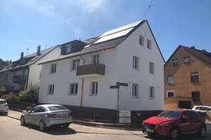 Sehr schöne ruhig gelegene 3 Zimmer-Wohnung mit Einbauküche im DG – Die vollständige Adresse der Immobilie erhältst du vom Anbieter., 70327 Wangen, Stuttgart – Vorschaubild 1