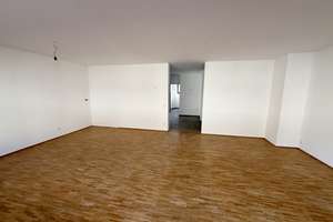 Lichtdurchflutete und geräumige 4-Zimmer-Wohnung  – Durlacher Straße 21, 68219 Rheinau, Mannheim – Vorschaubild 3