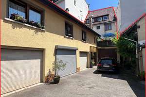 MFH mit 4 Wohnungen, 5 Garagen, 2 Carportstellplätzen und weiterer möglicher Bebauung mitten i – Die vollständige Adresse der Immobilie erhältst du vom Anbieter., 88662 Überlingen – Vorschaubild 2