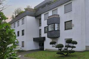 Lichtdurchflutete Penthouse-Wohnung mit 270-Grad-Terrasse in exklusiver Lage von Köln-Marienburg – Die vollständige Adresse der Immobilie erhältst du vom Anbieter., 50968 Marienburg, Köln – Vorschaubild 1