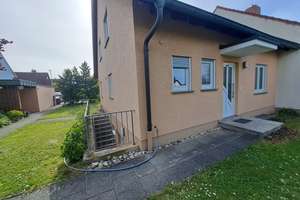 Gepflegtes Einfamilienhaus (Doppelhaushälfte) mit Garage in Rimpar – Die vollständige Adresse der Immobilie erhältst du vom Anbieter., 97222 Rimpar – Vorschaubild 5