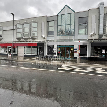 Arbeiten und Lagern an einem Standort – Gewerbeeinheit in zentraler Lage von Bayenthal ! 