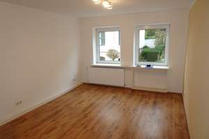 Helle 2 Zimmer Wohnung mit großer Wohnküche in W-Elberfeld an solvente Mieter!