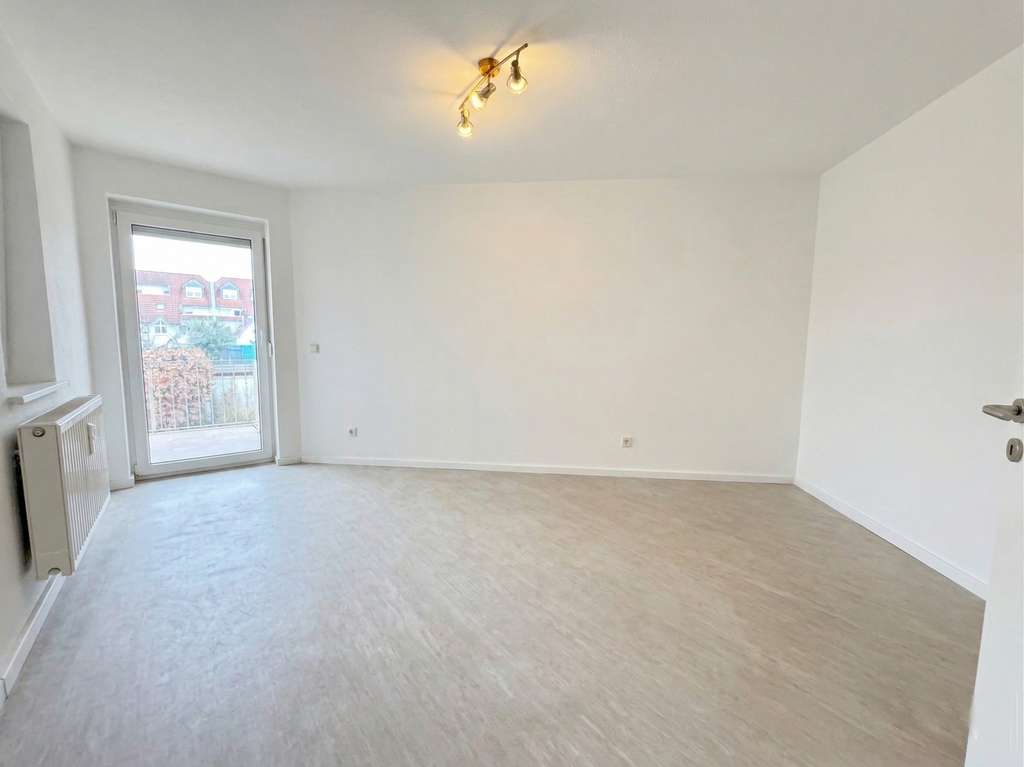 Immobilie in Illertissen - Charmantes Raumwunder: 47 m² Wohnglück im 1. Obergeschoss samt Garage - Bild 4