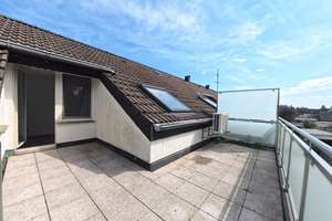 iTH: Fuhlenbrock zum Verlieben: Helle Dachgeschosswohnung mit Balkon, Garage und kurzen Wegen! – 46242 Fuhlenbrock, Bottrop – Vorschaubild 5