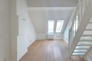 Exquisite Dachgeschosswohnung im Humannkiez – Die vollständige Adresse der Immobilie erhältst du vom Anbieter., 10439 Prenzlauer Berg, Berlin – Vorschaubild 3