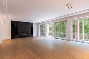 Architekten-
Penthouse 
mit Aufzug & 
Galerie – Die vollständige Adresse der Immobilie erhältst du vom Anbieter., 22391 Wellingsbüttel, Hamburg – Vorschaubild 8