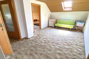 viel Platz für die ganze Familie – schönes großes Haus mit 2 Wohnungen, ruhige Lage im Grünen … – Die vollständige Adresse der Immobilie erhältst du vom Anbieter., 86872 Scherstetten – Vorschaubild 10