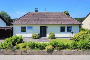 Erbbaurecht: Barrierefreies Fertighaus auf massiver Einliegerwohnung in Hennef (Sieg) – Die vollständige Adresse der Immobilie erhältst du vom Anbieter., 53773 Hennef (Sieg) – Vorschaubild 3