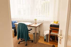 Schöne 3-Zi.-Wohnung mit Balkon * 77 qm * Garage * in guter Wohnlage in S-Sillenbuch * vermietet * – Die vollständige Adresse der Immobilie erhältst du vom Anbieter., 70619 Sillenbuch (Ortsteil), Stuttgart – Vorschaubild 5