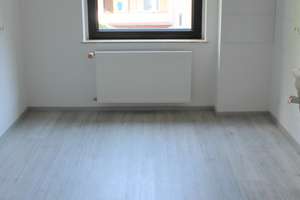 kernasnierte zwei Zimmer Wohnung in Derendorf II. OG Nahe Frankenplatz/ Sportzentrum – 40476 Derendorf, Düsseldorf – Vorschaubild 4