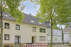 Projekt‑Potential: 4,5-Raum-Reihenmittelhaus zum Selbstgestalten und Modernisieren in Gerschede – Die vollständige Adresse der Immobilie erhältst du vom Anbieter., 45357 Gerschede, Essen – Vorschaubild 2