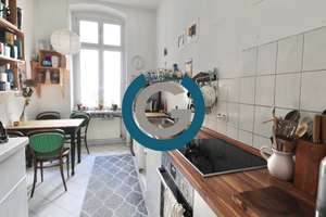 HOHE DECKEN, STUCK, HOLZDIELEN & BALKON – ZENTRALE LAGE MIT KIEZ-ATMOSPHÄRE - ZUR ZEIT VERMIETET – Niederbarnimstr. 2 oo, 10247 Friedrichshain, Berlin – Vorschaubild 1