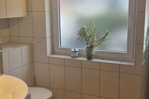 Wohnen mit Charakter: Geräumiges Haus in Frankfurt-Eschersheim – Die vollständige Adresse der Immobilie erhältst du vom Anbieter., 60433 Eschersheim, Frankfurt am Main – Vorschaubild 16
