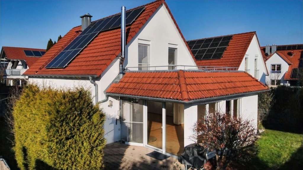 Immobilie in Balzheim - Perfekt für den nächsten Schritt: bezugsfertiges Einfamilienhaus mit PV Anlage & Modernisierungspo - Bild 0