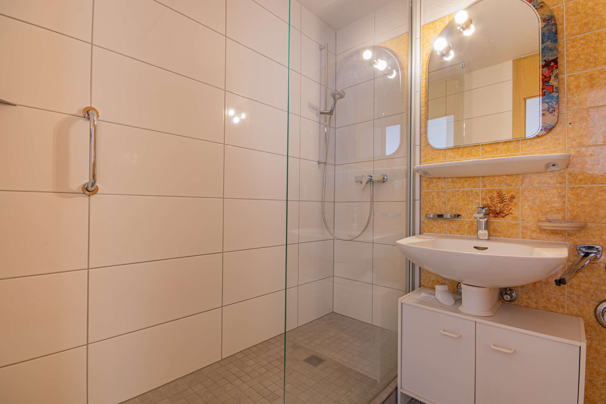 Immobilie in Küssaberg - Kapitalanlage oder Eigenheim gesucht? 4,5-Zimmer Wohnung mit Balkon in Kadelburg - Bild 14