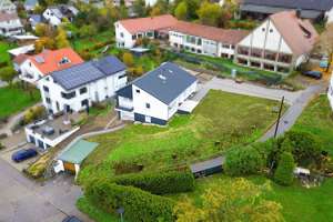 Frisch Saniert + Rendite - 3 Familienhaus in Bernstadt – Die vollständige Adresse der Immobilie erhältst du vom Anbieter., 89182 Bernstadt – Vorschaubild 2