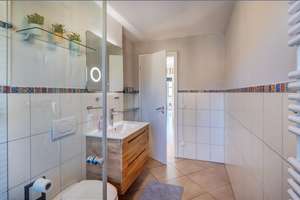 Möbliert: Großzügige Dachterrassenwohnung in Neuhausen – Die vollständige Adresse der Immobilie erhältst du vom Anbieter., 80634 Neuhausen, München – Vorschaubild 16