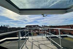 Walle Erstbezug:  exklusive 2 Zimmer Whg. - toller Blick über die Dächer Bremens, EBK, Balkon uvm.