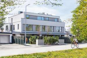 Obermenzing: Großzügiges Stadthaus mit Süd - Garten *Neubau Erstbezug* – Die vollständige Adresse der Immobilie erhältst du vom Anbieter., 81247 Obermenzing, München – Vorschaubild 3