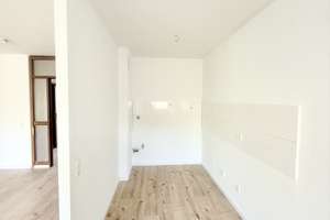Freie 2,5 Zimmer Wohnung mit Sonnen-Loggia * Energiekl. B * Stellplatz optional * ruhig & zentral – Bahlenstraße 136, 40589 Holthausen, Düsseldorf – Vorschaubild 3